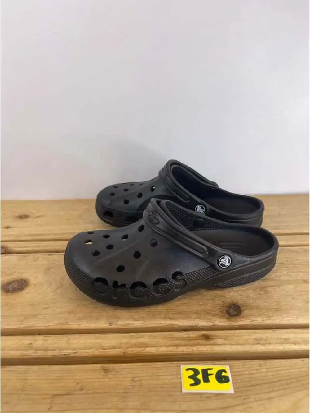 Black Crocs Baya Clogs M7 W9